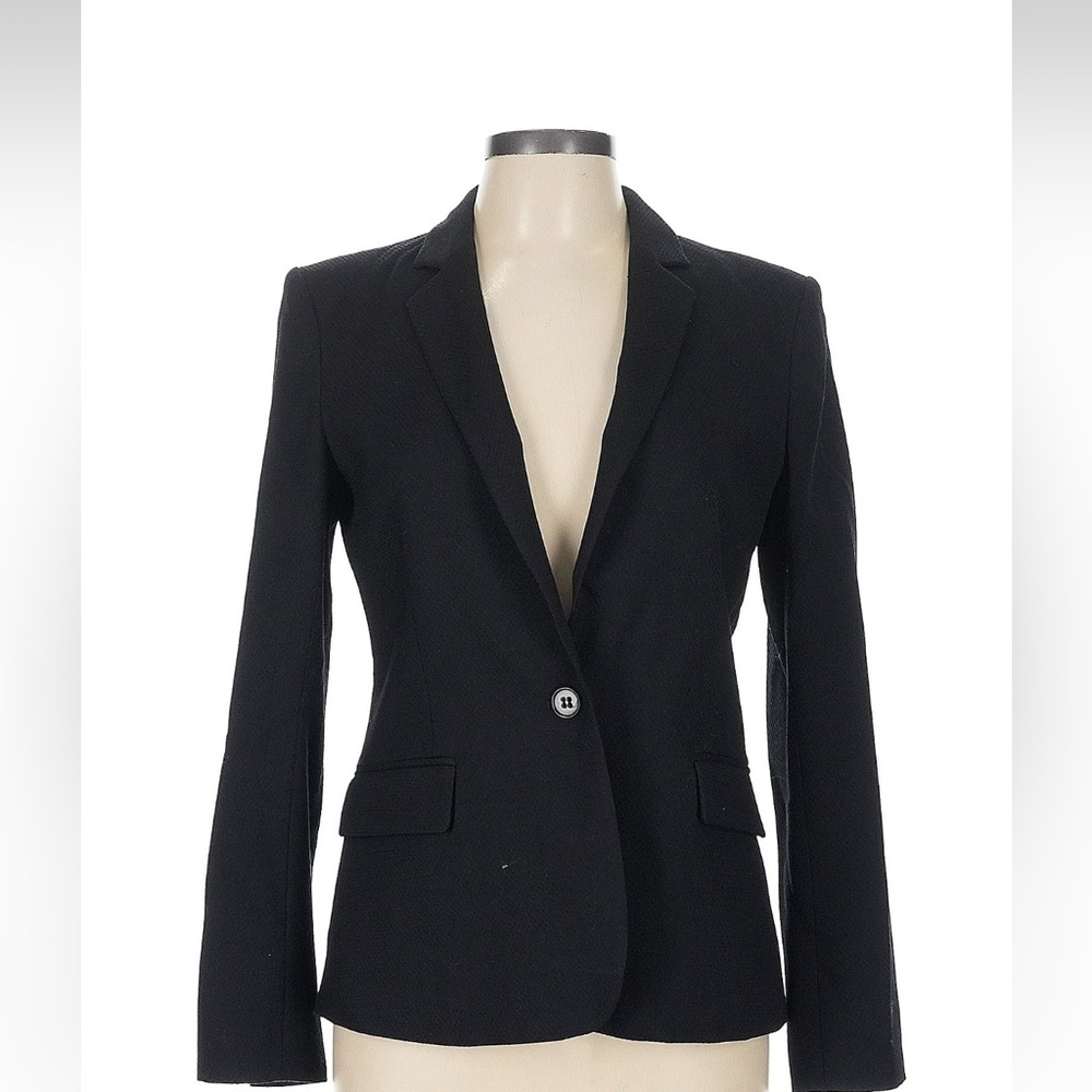 Theory Elegant Black Blazer